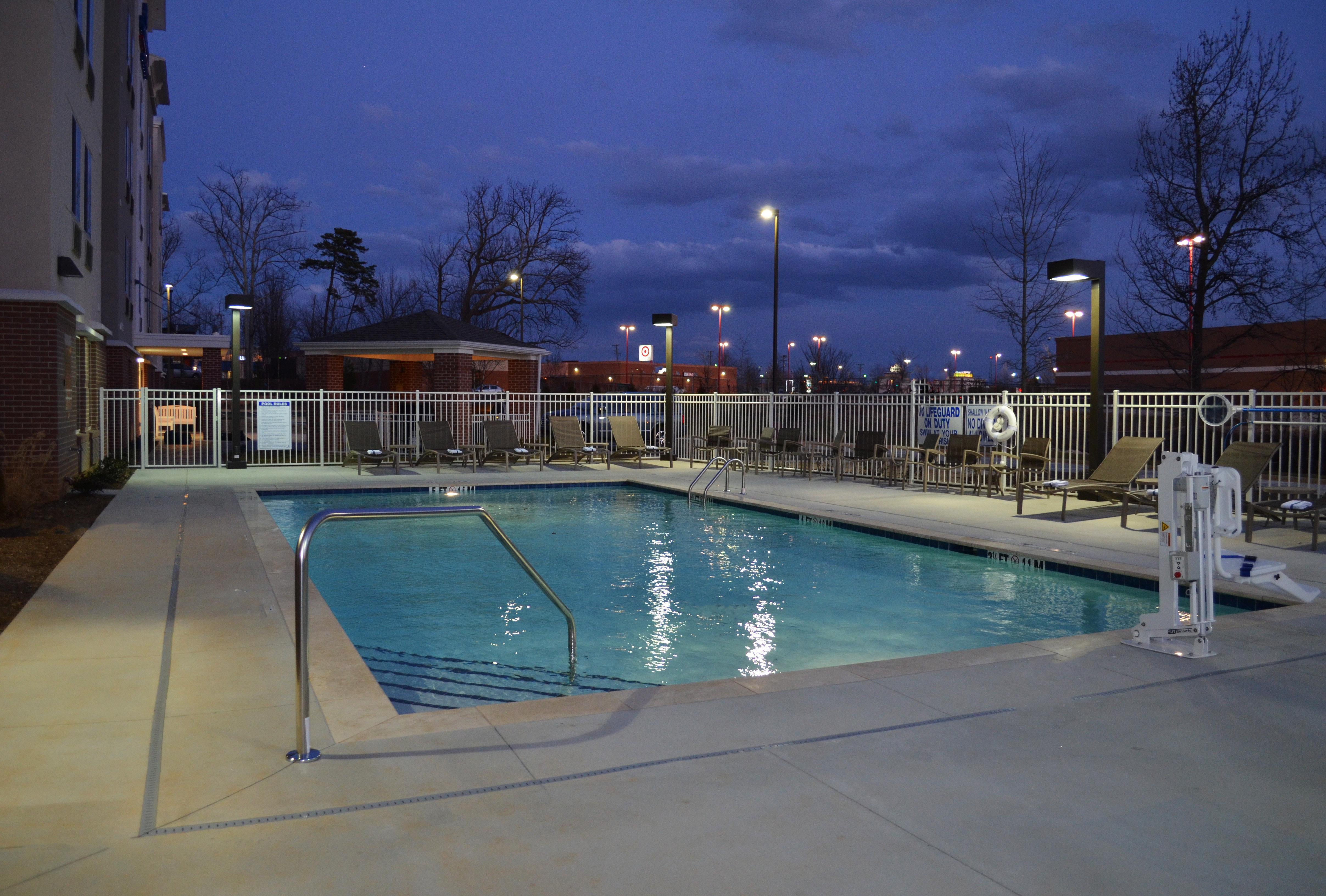 Candlewood Suites Greenville By Ihg Exterior photo