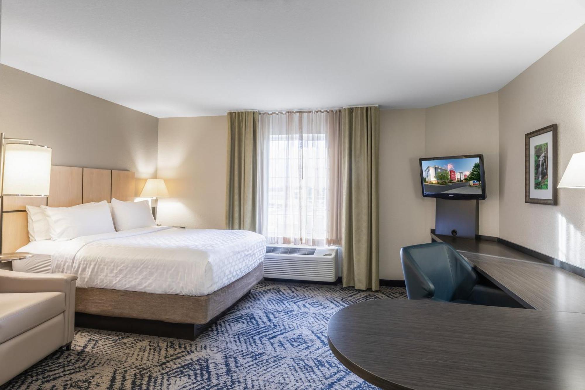 Candlewood Suites Greenville By Ihg Exterior photo